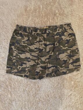 RedHead Women's Camo Cargo Shorts - Olive/Tan/Black